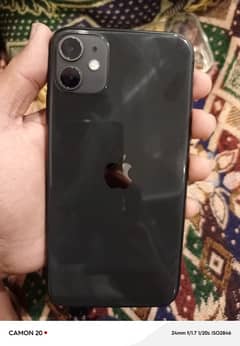 iphone 11 with box (non pta 64gb ) 0