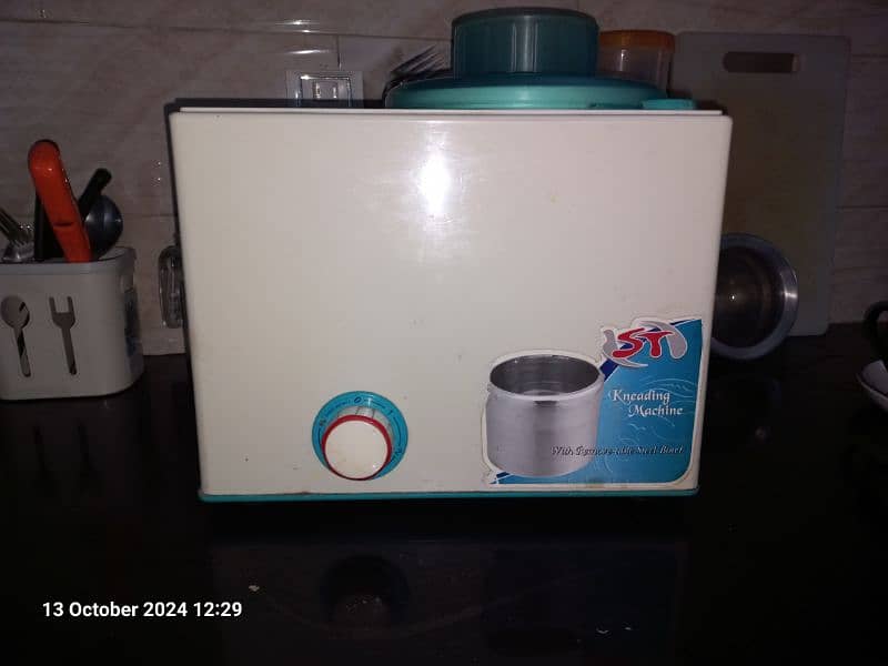 Dough kneading Machine اٹا گوندنے والی مشین امپورٹڈ 2