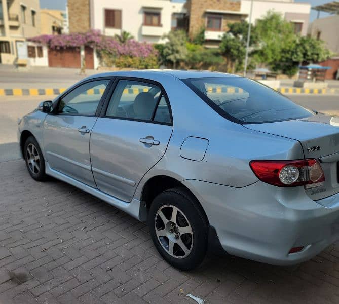 Toyota Corolla XLI 2014 LE 3