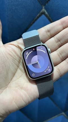 Apple Watch Series 9 45mm Complete Box