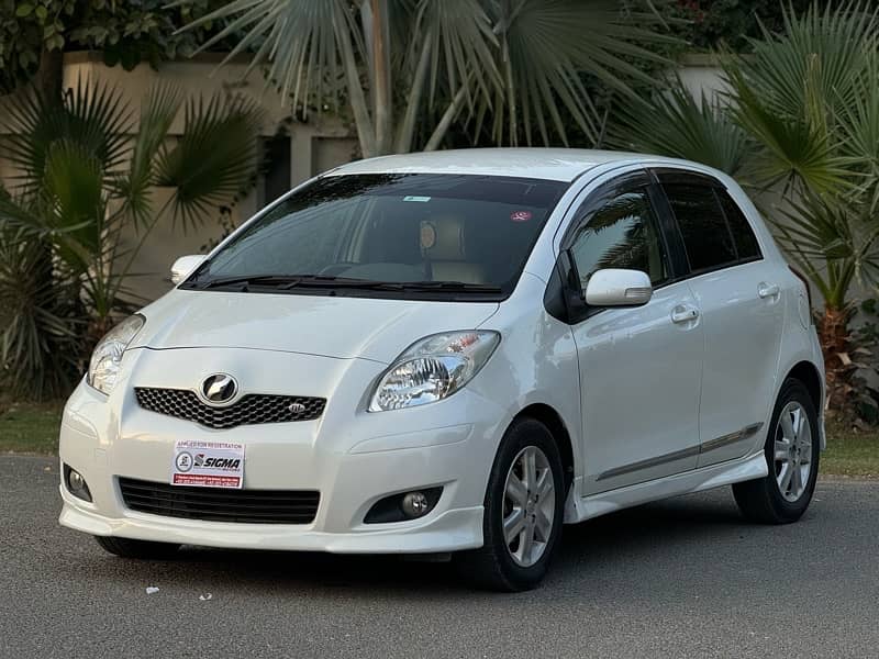 Toyota Vitz 2007 iLL Model 1300cc 2