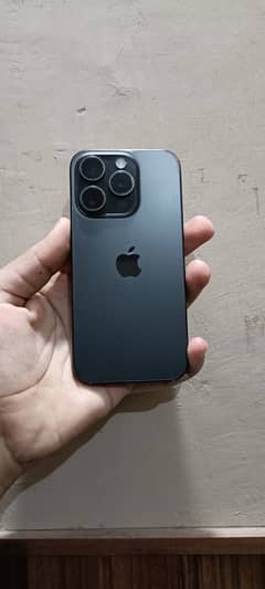 iPhone 15 Pro 256GB JV