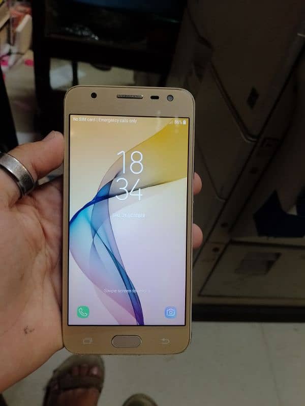 Samsung Galaxy J7 prime 0