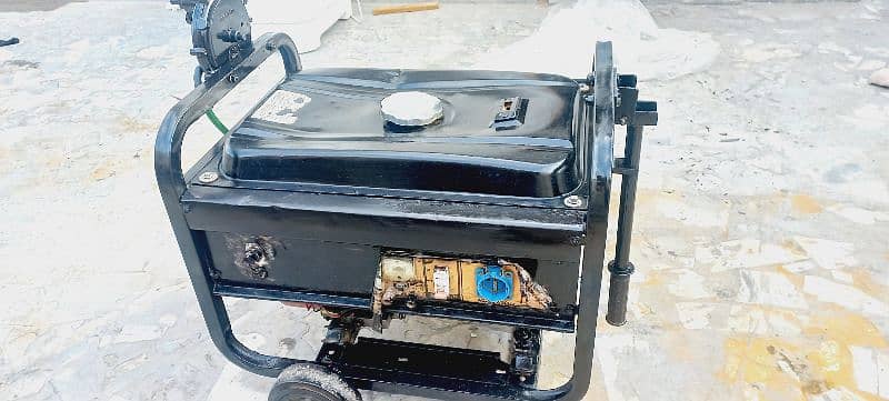 Generator For sale 6