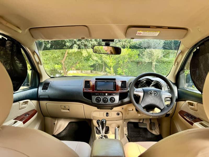 Toyota Hilux  2015 Vigo champ G 4