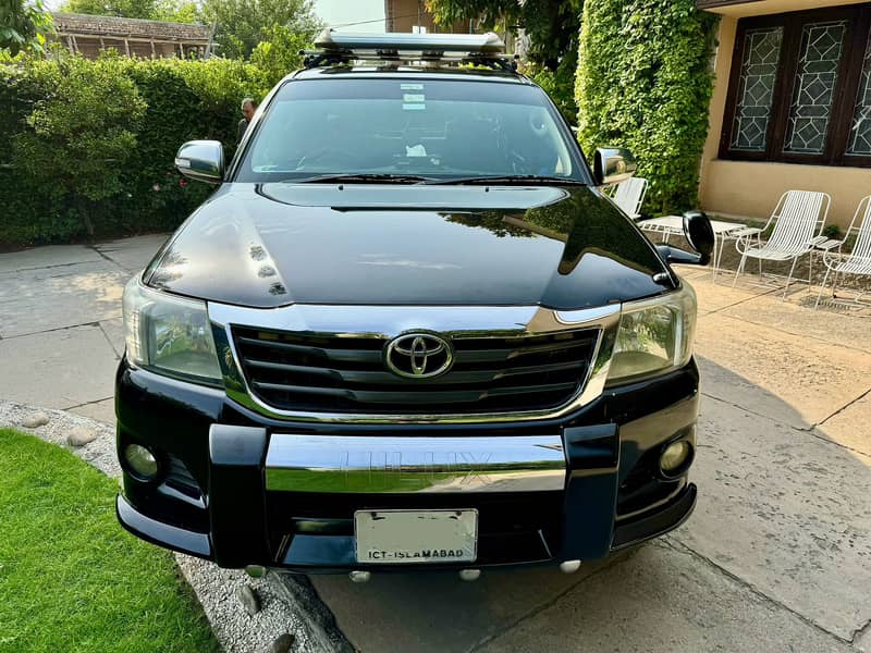 Toyota Hilux  2015 Vigo champ G 9