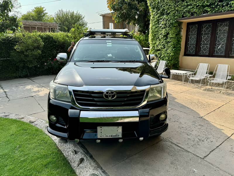 Toyota Hilux  2015 Vigo champ G 11