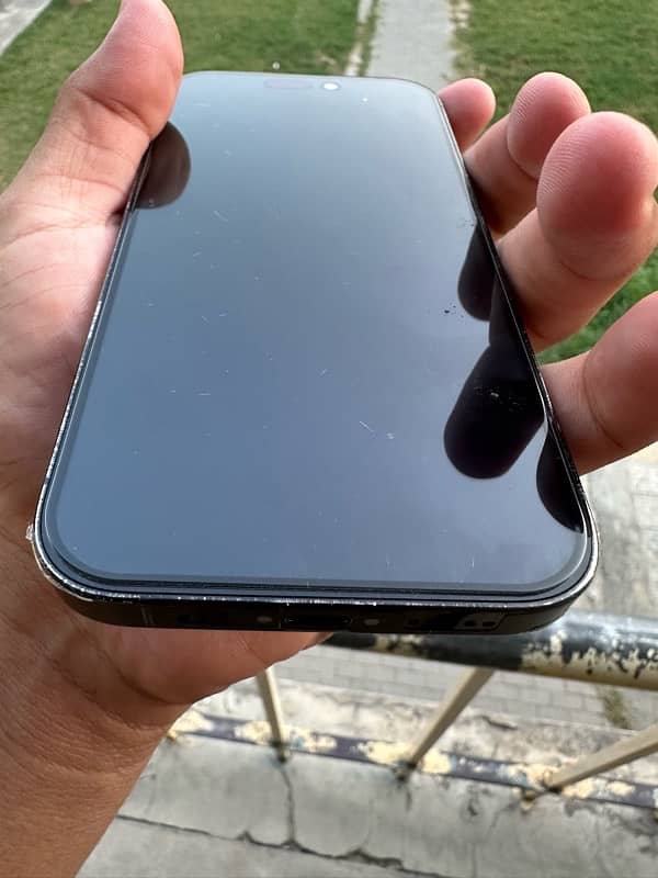 Iphone 14 pro (non pta) 1