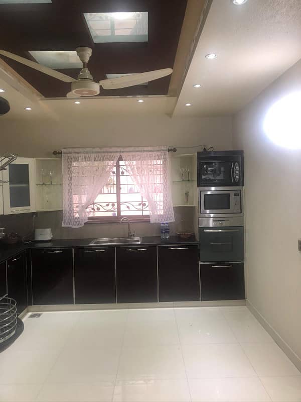 1 Kanal Modern out House Prime Hot For Sale dha Phase1 6