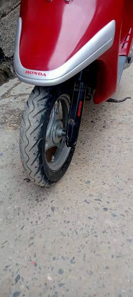 Honda Scooty two stroke kick and self start no fault all its ok kick 0