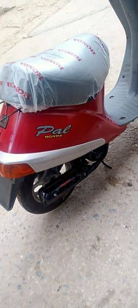 Honda Scooty two stroke kick and self start no fault all its ok kick 4