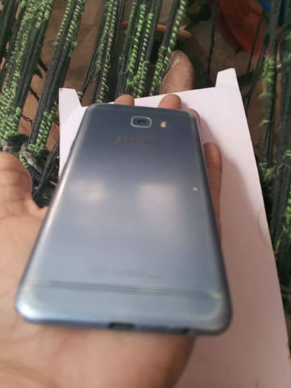 Samsung sm c5010 penal tota he baqi all ok he 3