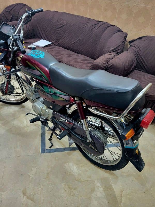 Honda 70,model 2023,copy letter clear,registration  FSD new condition 8