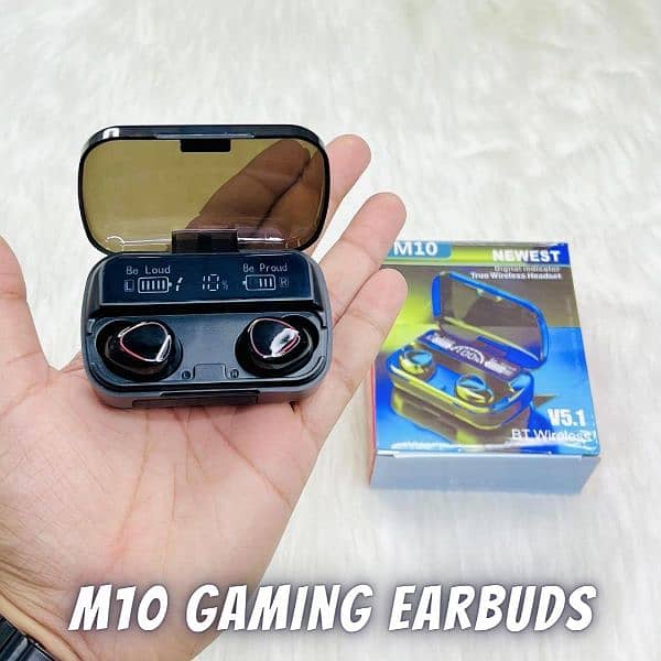 D20 ultra and M10 earbuds with free thumbsleevs , wathsapp 03135921724 3