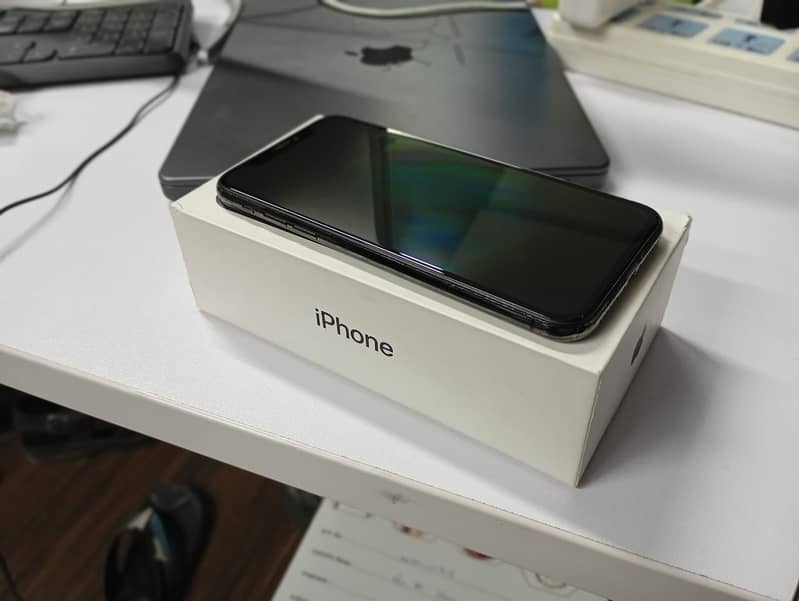 Iphone X 256 gb with box PTA APPROVED 3