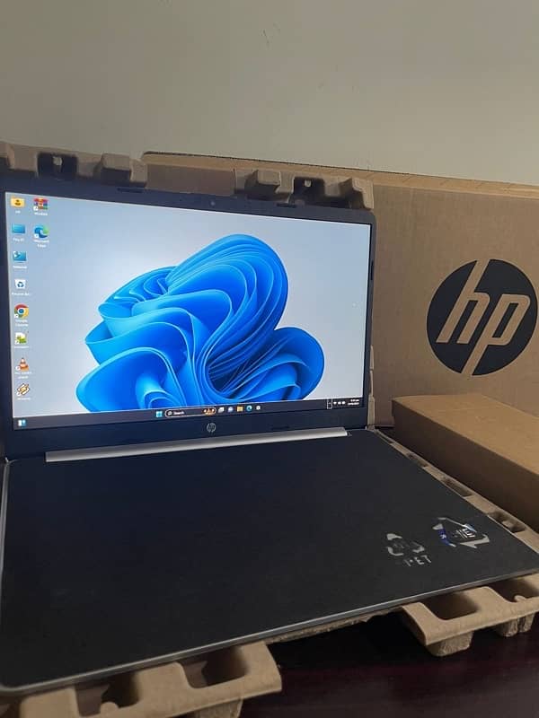 Hp Laptop 12th Generation Intel core i7 15s-fq5099TU 0