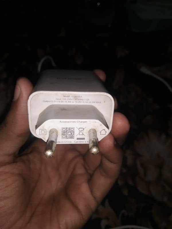 33 watt Original Fast Charger From Box Of Infinix Hot30 Read AD 1