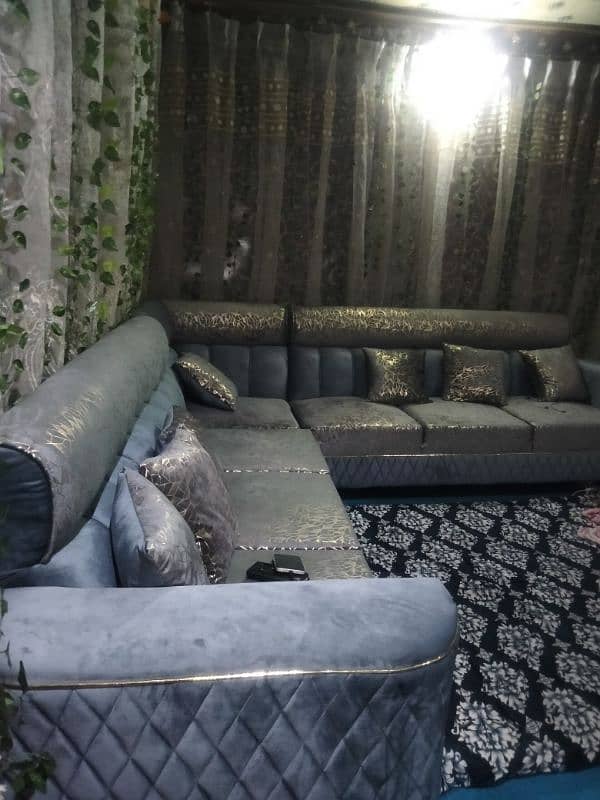 Khud Bnwaya h Imported 7 Seater Velvet Sofa 3