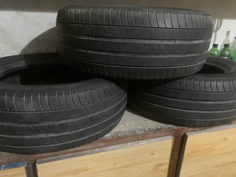 225/55  Altis 2020 used tyres for sale 2