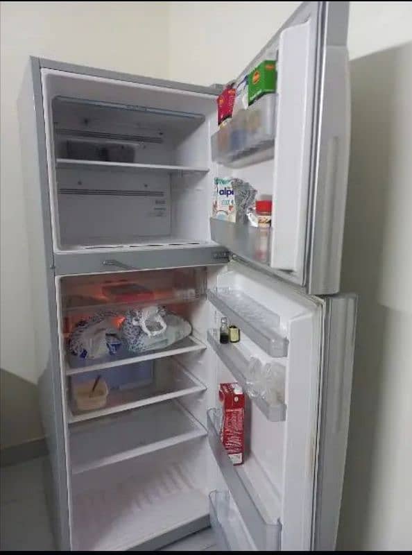 hitachi refrigerator 2