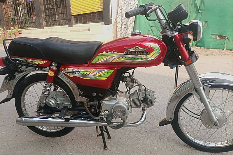 super star red colour model 2023 11 month registration 6