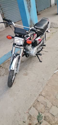 Honda 125 brand new 0