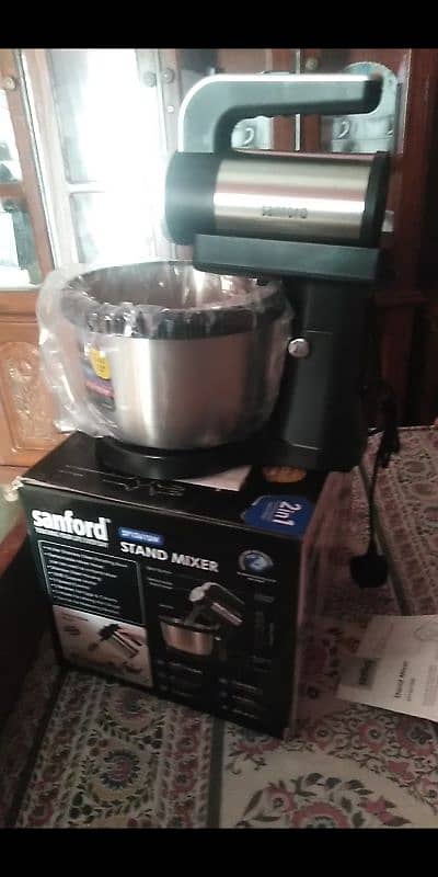 New Air frayer end stand mixer. 1