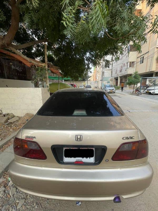 Honda Civic EXi 2000 1