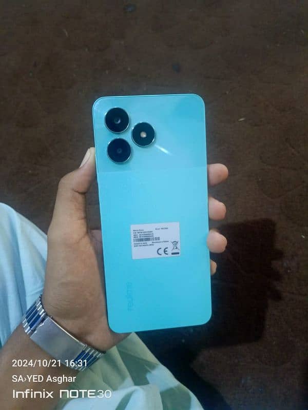 Realme C51 4