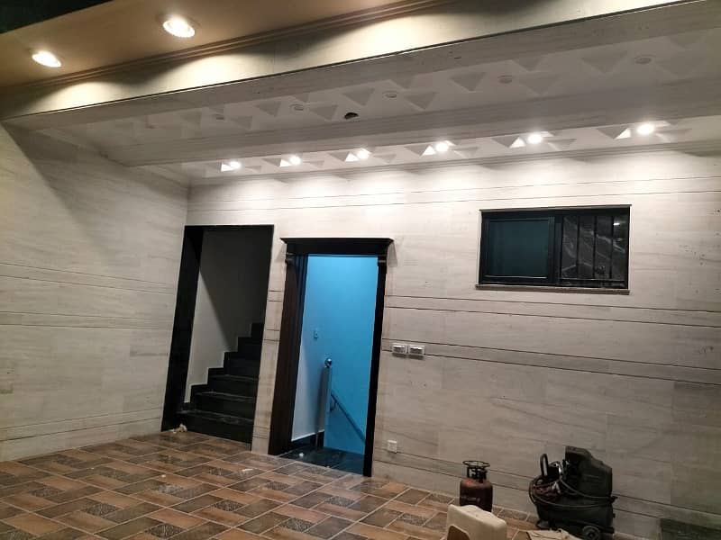 1 kanal brand new tipe full tile floor upper portion for rent in abdalien society 9