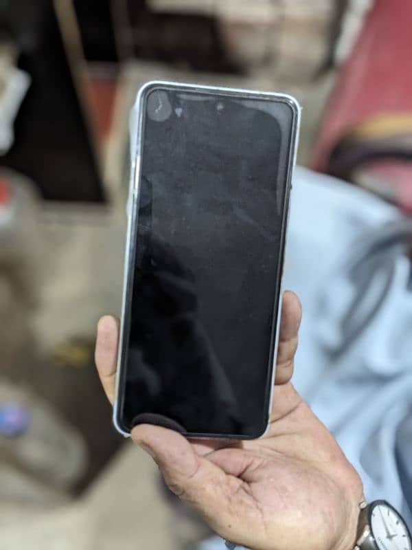 Tecno camon 19 neo 4