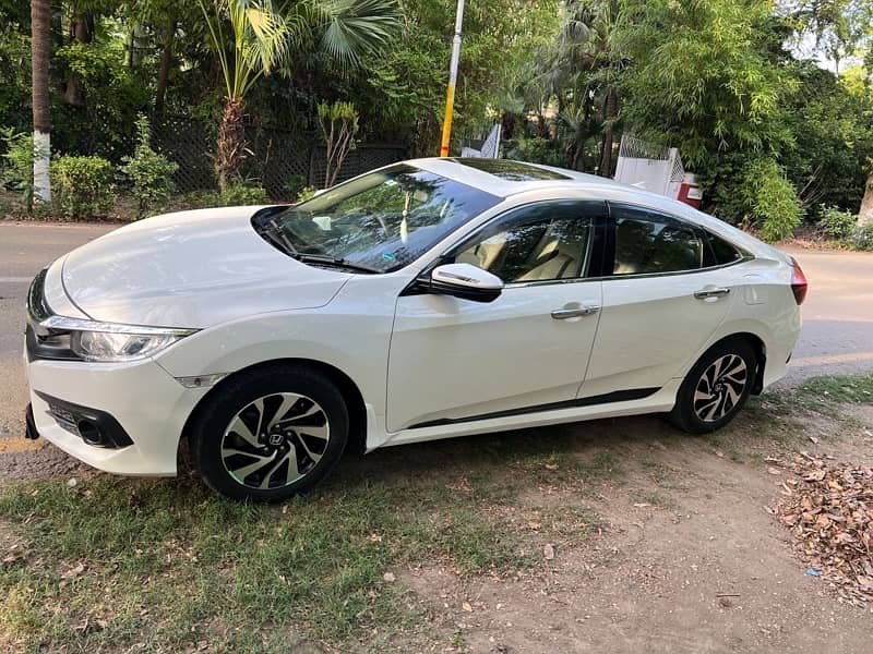 Honda Civic VTi Oriel Prosmatec 2018 1