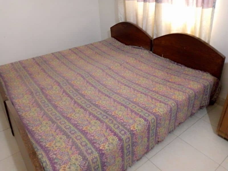 Single beds with mattress 1