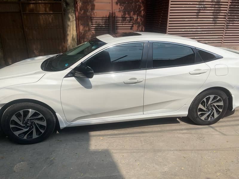 Honda Civic VTi Oriel Prosmatec 2018 8