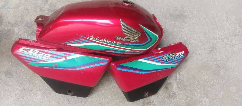 urgent sale Honda 70 17 model original Tanki top 8