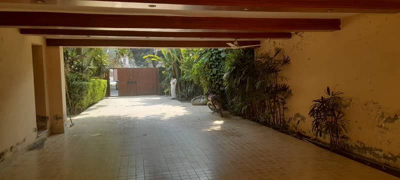 3 Kanal Bungalow For Rent In Gulberg 3 Lahore 8