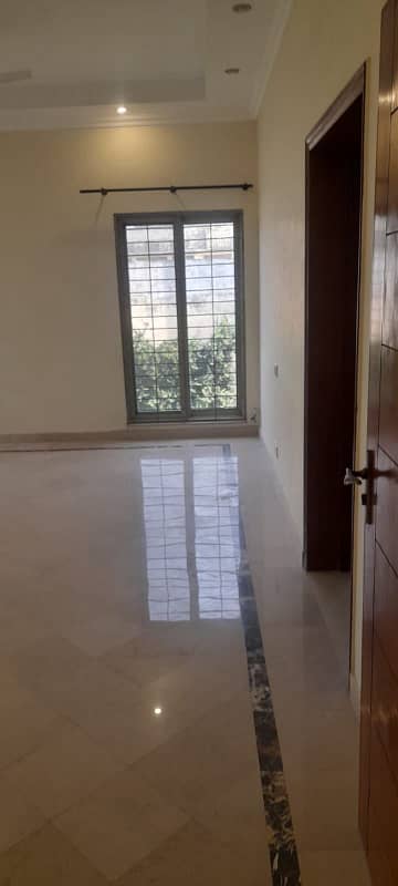 3 Kanal Bungalow For Rent In Gulberg 3 Lahore 21