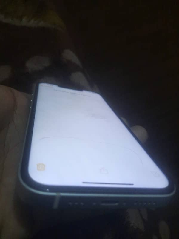 Iphone 13 jv 128gb sim time panel change and hairline crack on touch 7