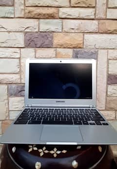 Samsung 303C Chrome Laptop