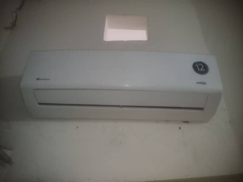 1.5 ton dc inverter dawlance 0