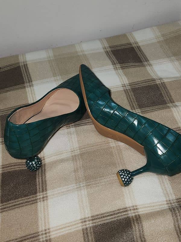 green heels 3