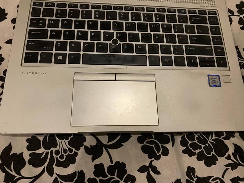 URGENT HP ELITE BOOK I5 7th Generation mint condition with 256 gb ssd. 1