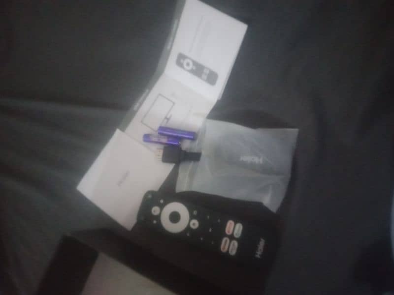 Haier tv stick with full box android 2/8gb mi 4