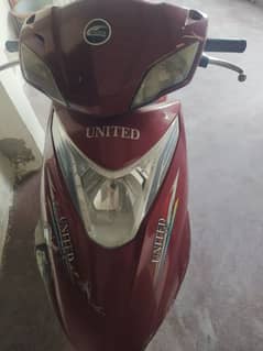 United scooty