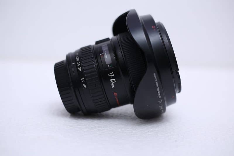 Canon 135mm & Canon 17-40mm 2