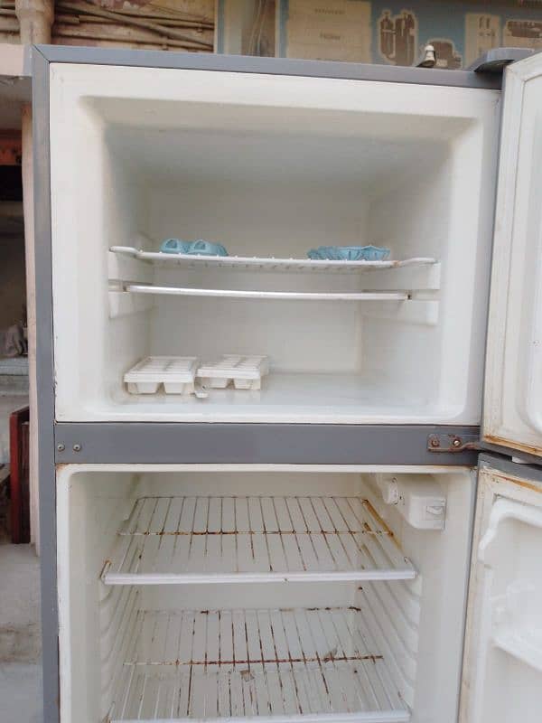 haier glass door fridge 4