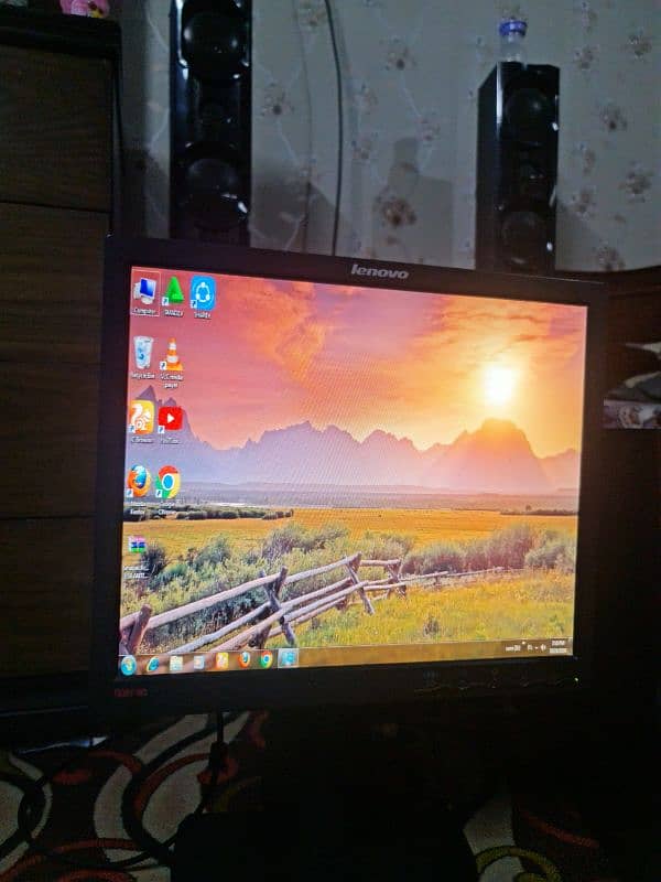 Lcd monitor for pc 17 inch size 3