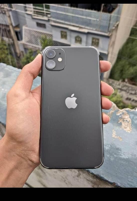 iphone 11 64gb non pta sim life time chalye gi 0