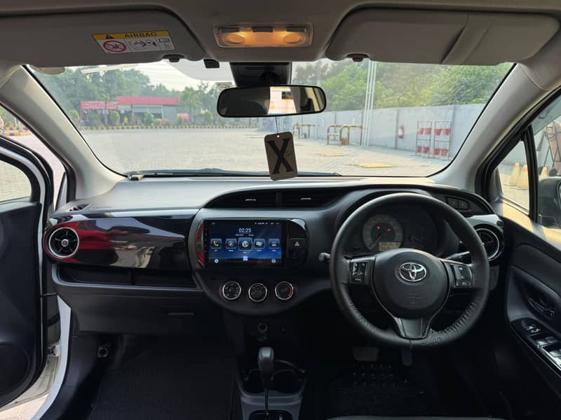 Toyota Vitz 2019 1.0 F safety lll 15