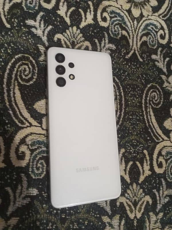 samsung a32 6/128 1